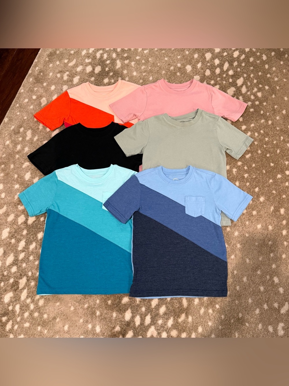 Bundle (6) Kids Variety Short-Sleeve Tees. Size 4/5